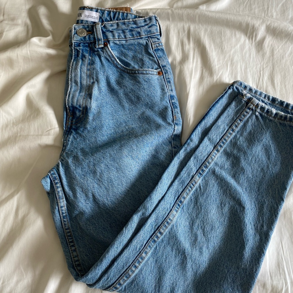 Blue Highwaisted Jeans